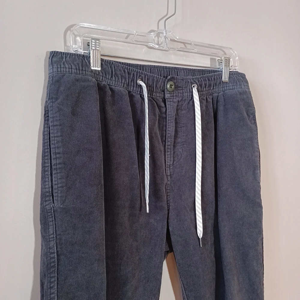 Vuori Optimist Gray Corduroy Casual Comfortable Athleisure Pant Size L